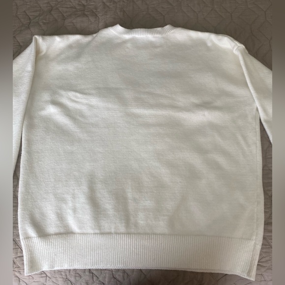 Wanna B me sweater  “hello love” size Large - Picture 3 of 4